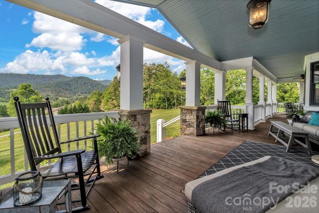 29 Bonnie Brae Drive, Weaverville, NC 28787