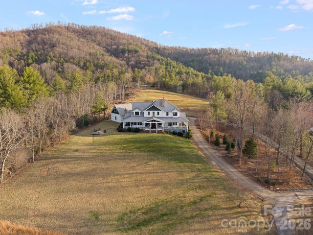 29 Bonnie Brae Drive, Weaverville, NC 28787