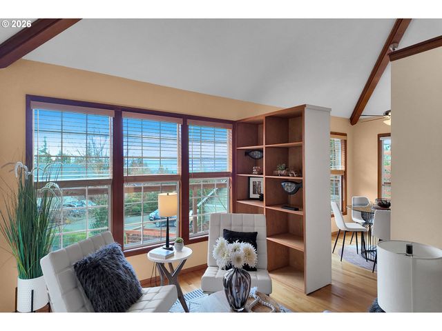 3023 ASHLEY Loop, Eugene, OR 97405