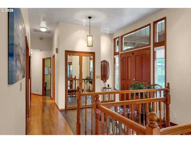 3023 ASHLEY Loop, Eugene, OR 97405