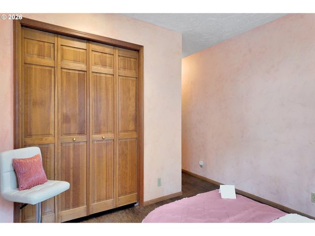 3023 ASHLEY Loop, Eugene, OR 97405