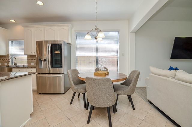 614 Coggins Point Way, Sugar Land, TX 77479