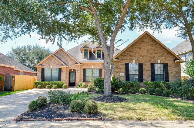 614 Coggins Point Way, Sugar Land, TX 77479