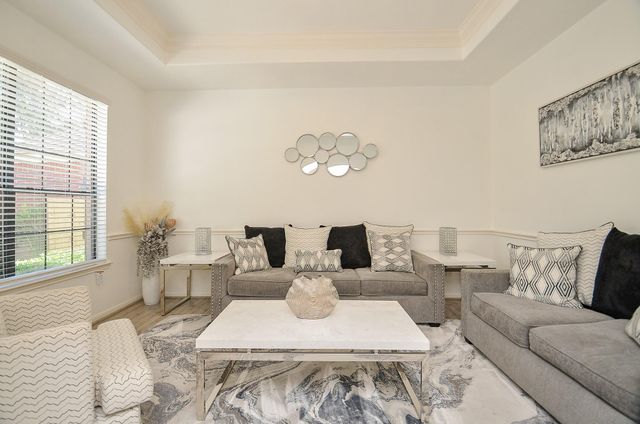 614 Coggins Point Way, Sugar Land, TX 77479