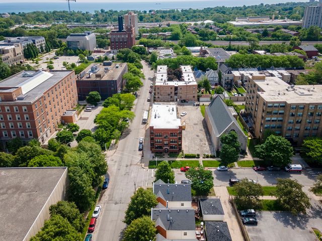 6103 S Kenwood Street 3S, Chicago, IL 60637
