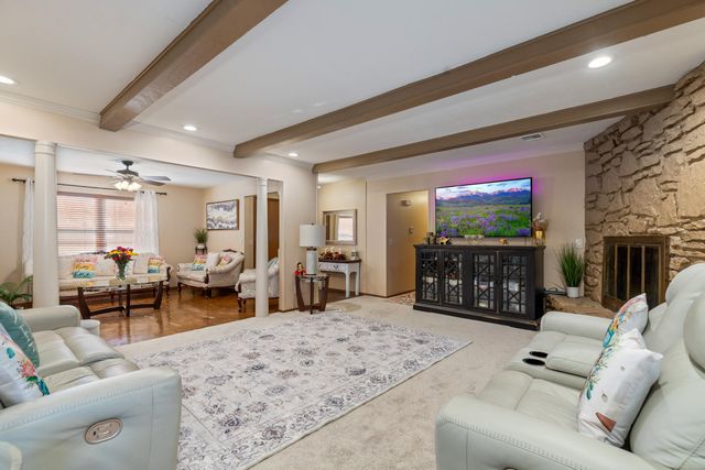 1618 Camelot Place, Miami, OK 74354