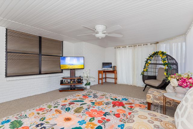 1618 Camelot Place, Miami, OK 74354