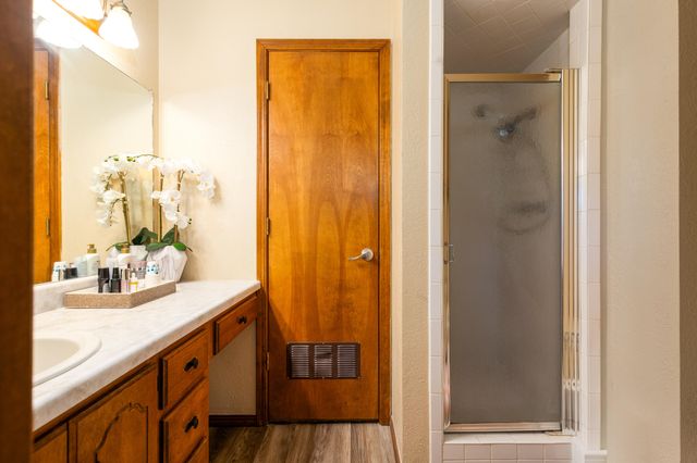 1618 Camelot Place, Miami, OK 74354