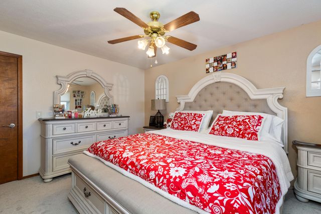 1618 Camelot Place, Miami, OK 74354