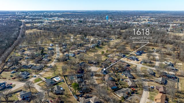 1618 Camelot Place, Miami, OK 74354