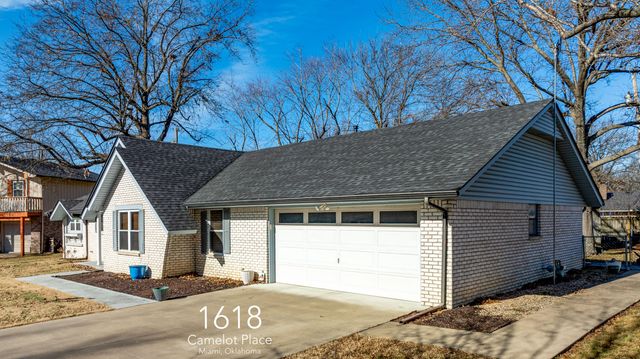 1618 Camelot Place, Miami, OK 74354