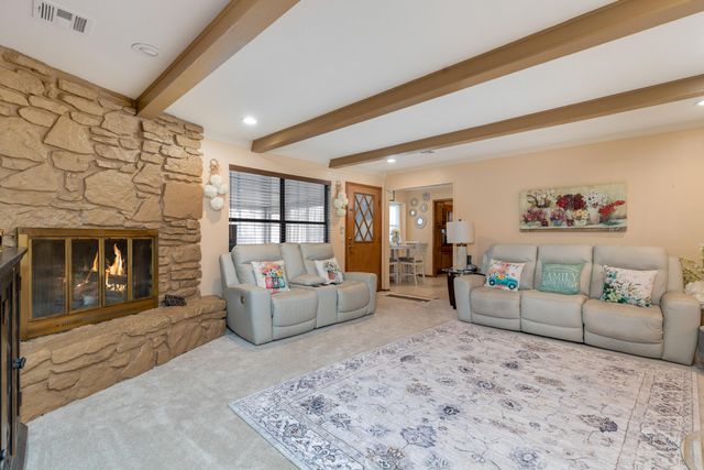 1618 Camelot Place, Miami, OK 74354