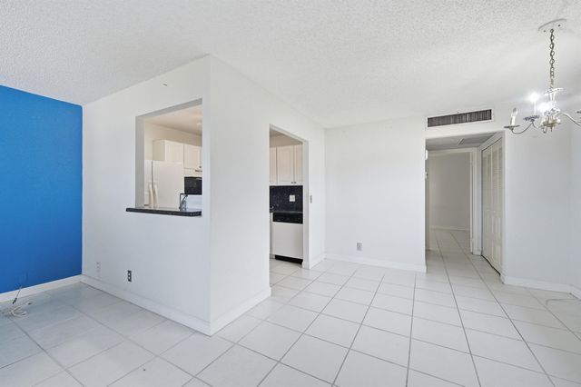 34 Waterford B, Delray Beach, FL 33446