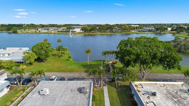 34 Waterford B, Delray Beach, FL 33446