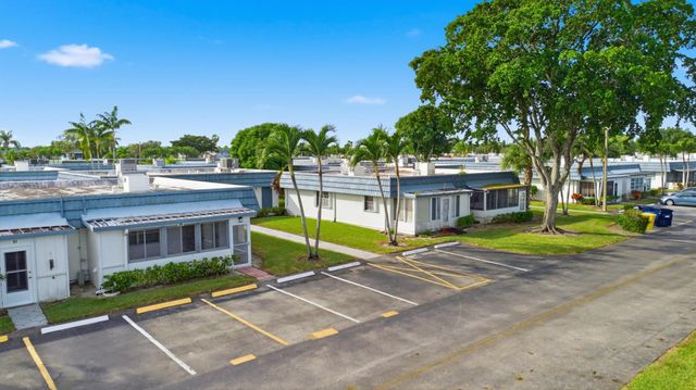 34 Waterford B, Delray Beach, FL 33446