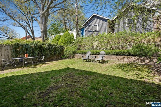 194 Hillside Avenue, Glen Ridge, NJ 07028