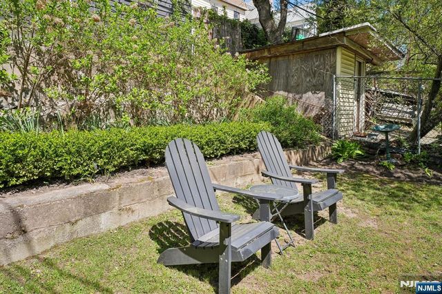 194 Hillside Avenue, Glen Ridge, NJ 07028