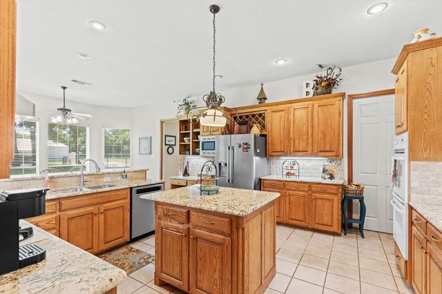 145 Indian Trail, Decatur, TX 76234