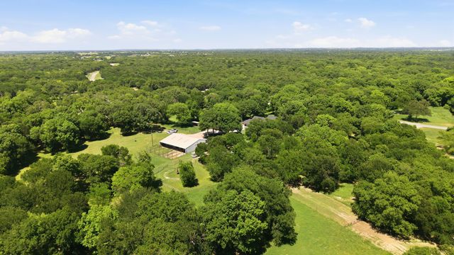 145 Indian Trail, Decatur, TX 76234