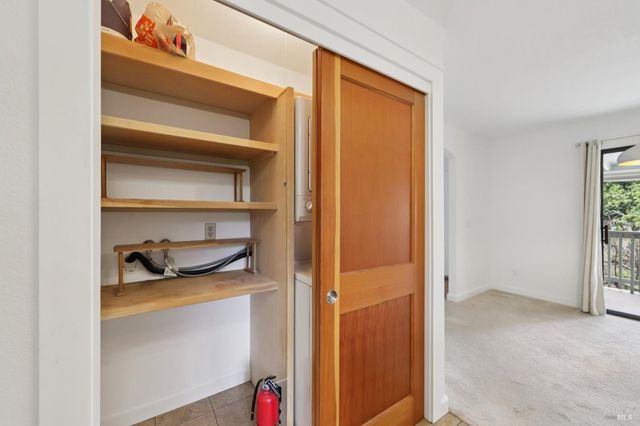 760 Granada Ct, St. Helena, CA 94574