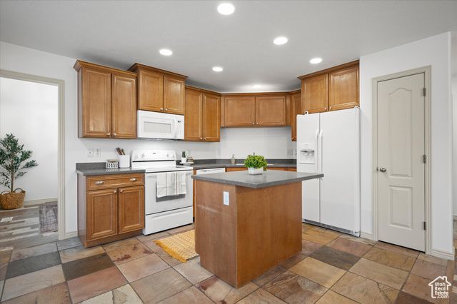 1952 E MEADOW DOWNS WAY, Cottonwood Heights, UT 84121