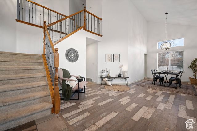 1952 E MEADOW DOWNS WAY, Cottonwood Heights, UT 84121