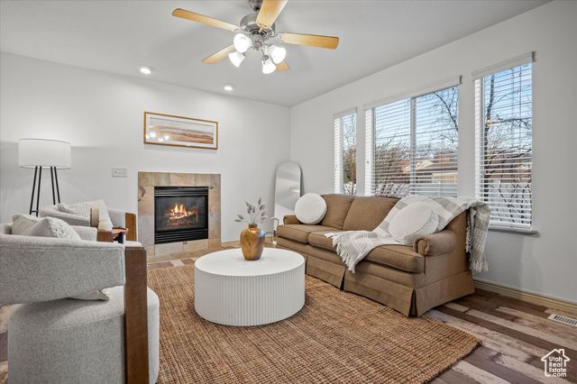 1952 E MEADOW DOWNS WAY, Cottonwood Heights, UT 84121