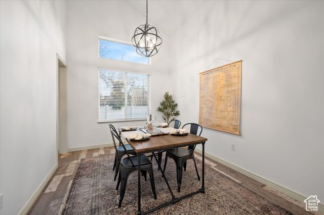 1952 E MEADOW DOWNS WAY, Cottonwood Heights, UT 84121