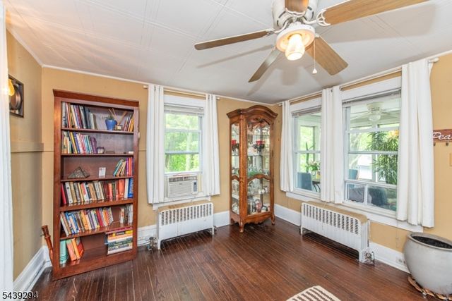 133 Woodside Ave, Newton Town, NJ 07860