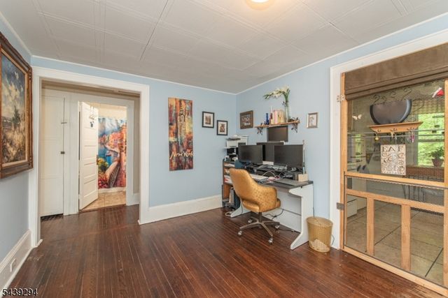 133 Woodside Ave, Newton Town, NJ 07860