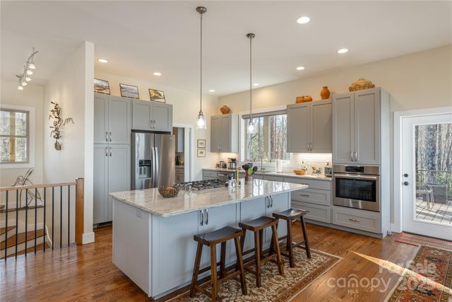 69 Pepperbush Road, Brevard, NC 28712