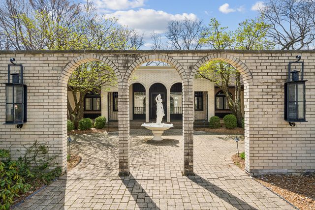 4001 26th Street, Rock Island, IL 61201