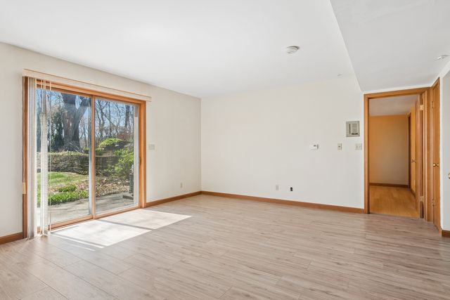 4001 26th Street, Rock Island, IL 61201