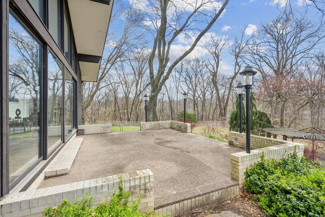 4001 26th Street, Rock Island, IL 61201