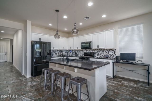 17275 W MIAMI Street, Goodyear, AZ 85338