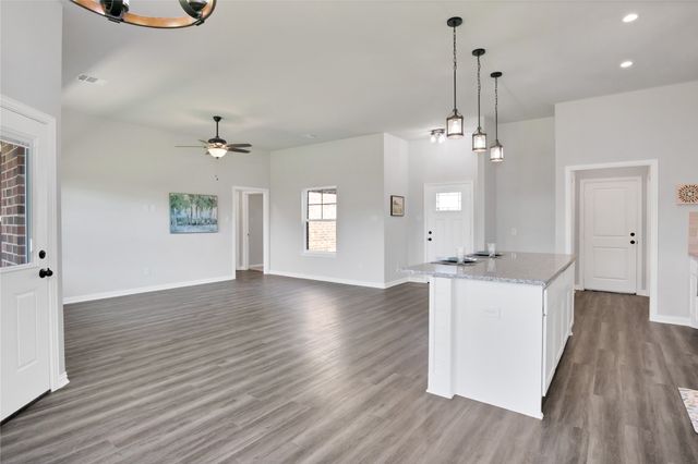 115 Panther Loop, Mabank, TX 75147