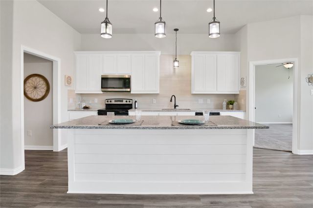115 Panther Loop, Mabank, TX 75147