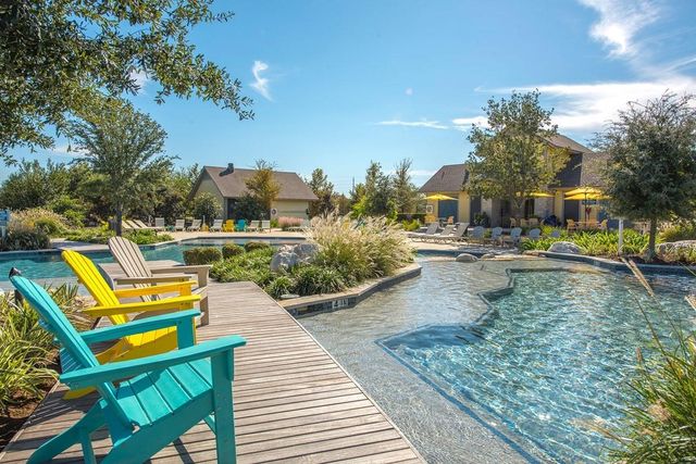 10902 Overlook Point Drive, Missouri City, TX 77459