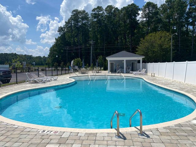 982 Oak Hollow St., Longs, SC 29568