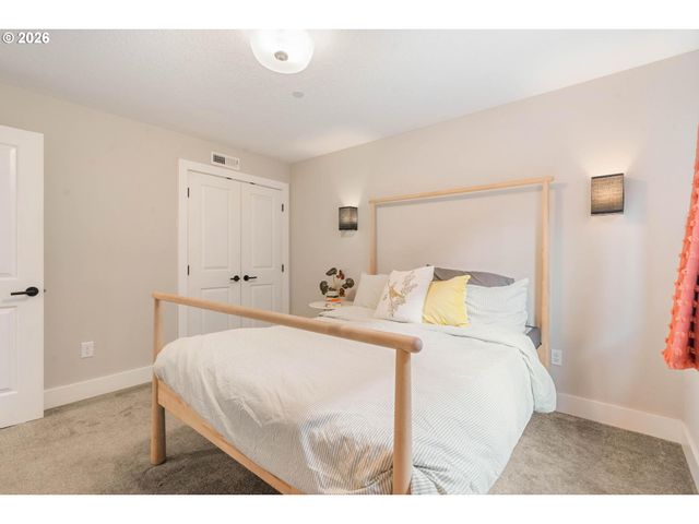 7659 N WESTANNA Ave, Portland, OR 97203