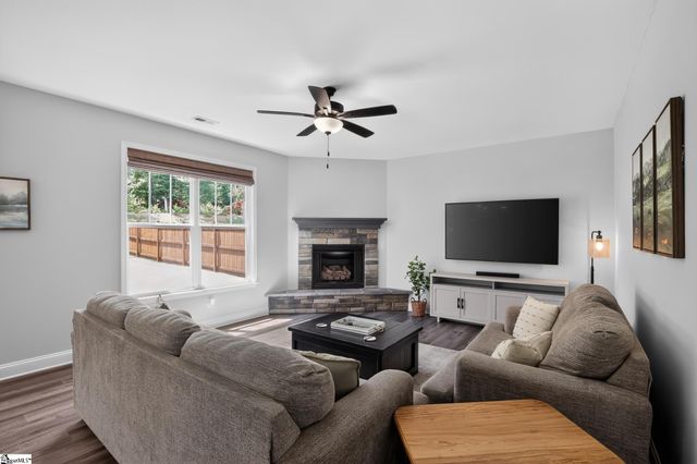725 Dottie Court, Greenville, SC 29617