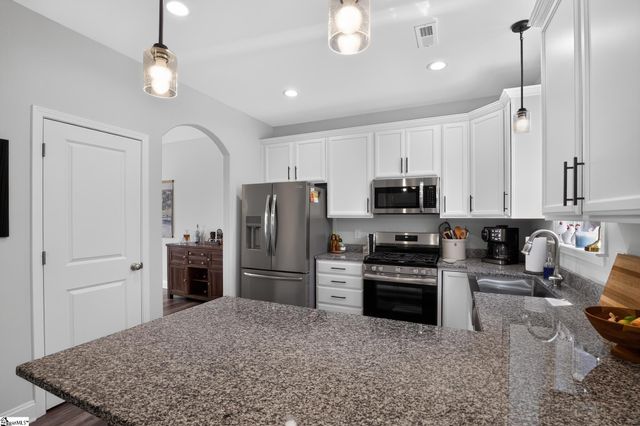 725 Dottie Court, Greenville, SC 29617