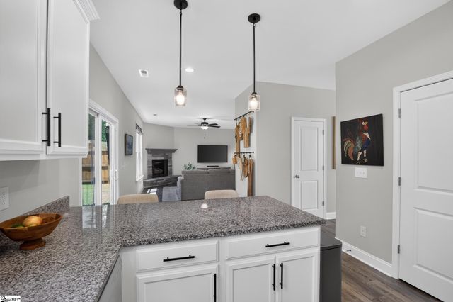 725 Dottie Court, Greenville, SC 29617