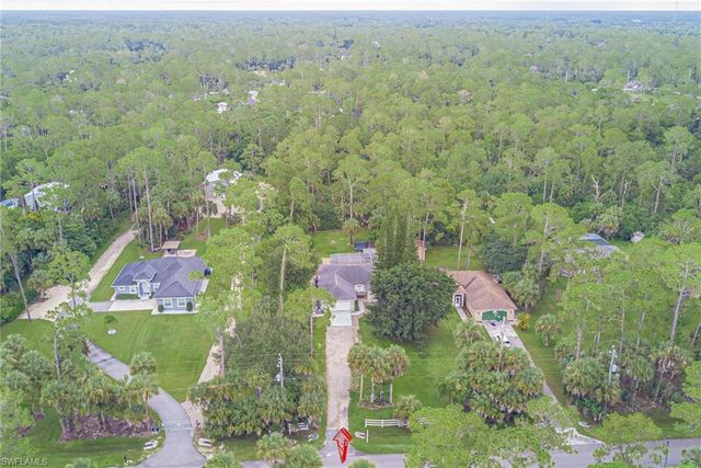 530 7th ST SW, Naples, FL 34117
