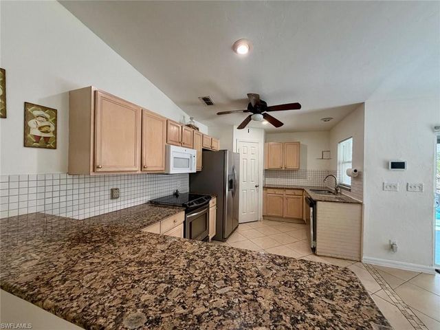 530 7th ST SW, Naples, FL 34117