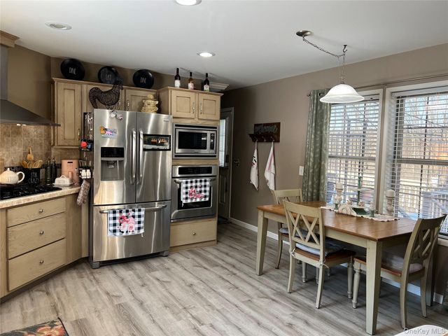 71 Midway Road W, Liberty, NY 12754