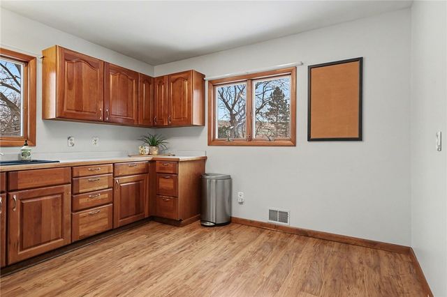 29 Amesbury Road, Henrietta, NY 14623