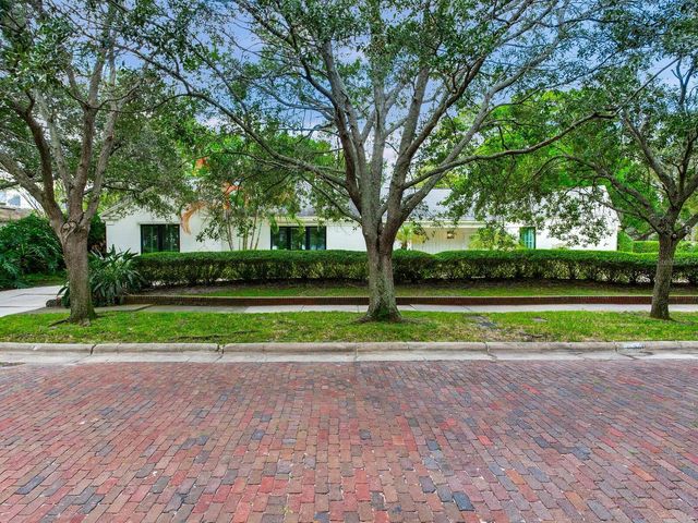 3401 S ALMERIA AVENUE, Tampa, FL 33629