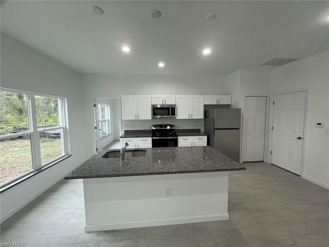 940 Sterling ST E, Lehigh Acres, FL 33974