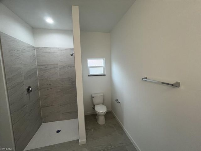 940 Sterling ST E, Lehigh Acres, FL 33974